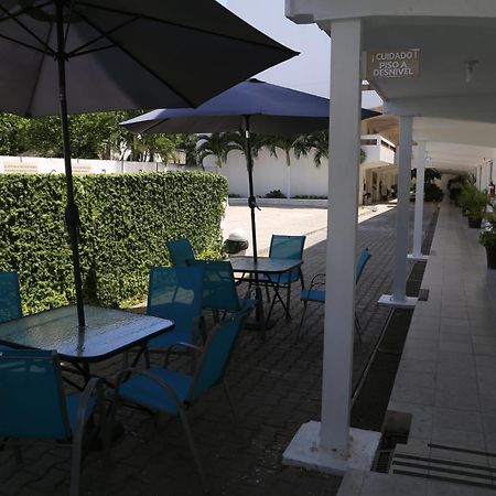 Hotel Casa Blanca Chetumal Kültér fotó