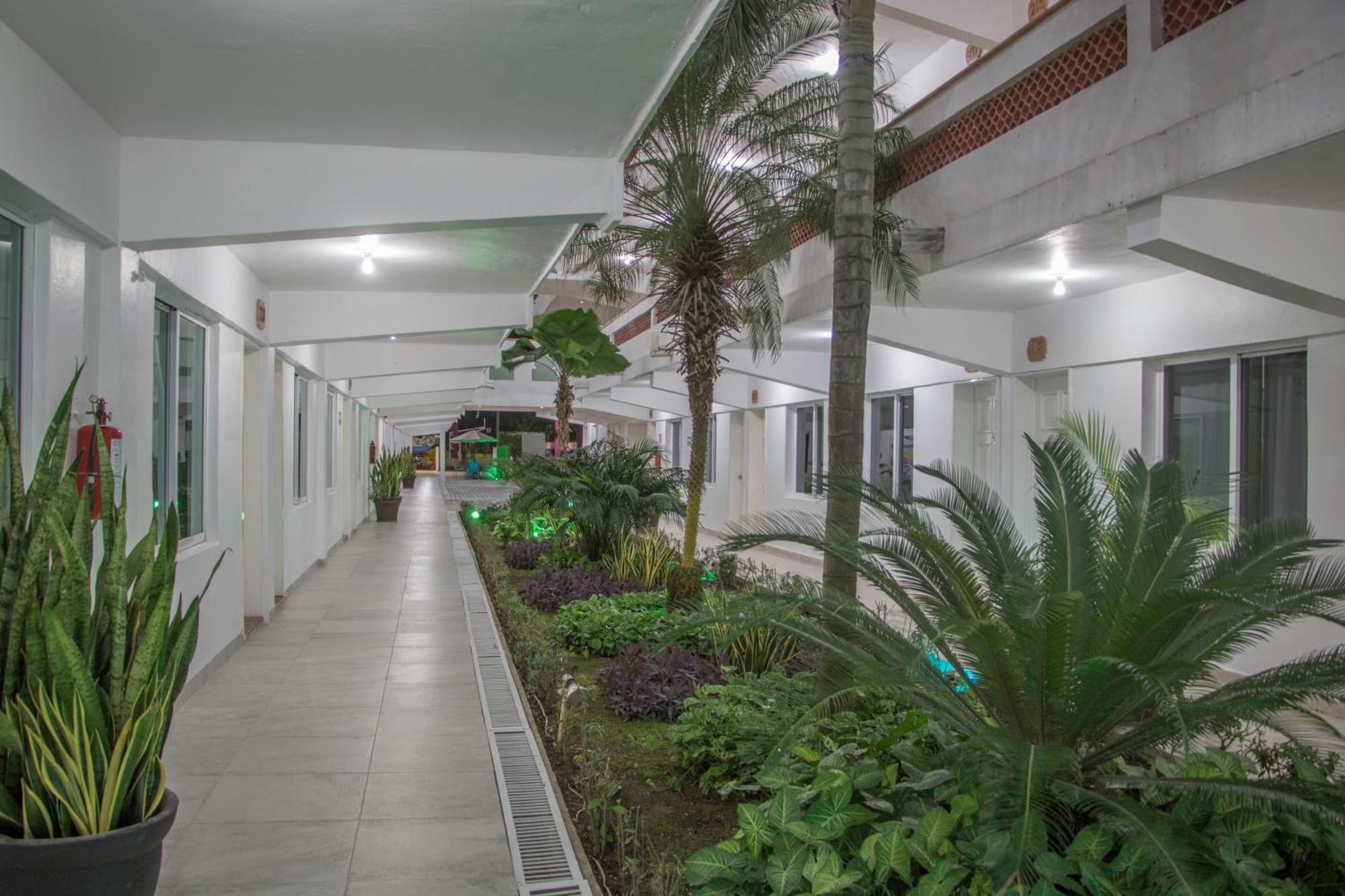 Hotel Casa Blanca Chetumal Kültér fotó
