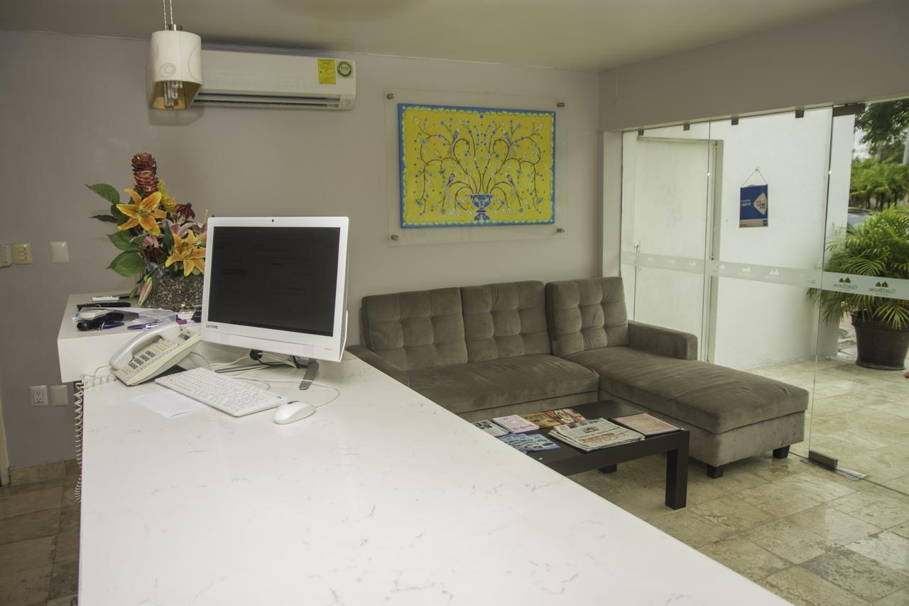 Hotel Casa Blanca Chetumal Kültér fotó