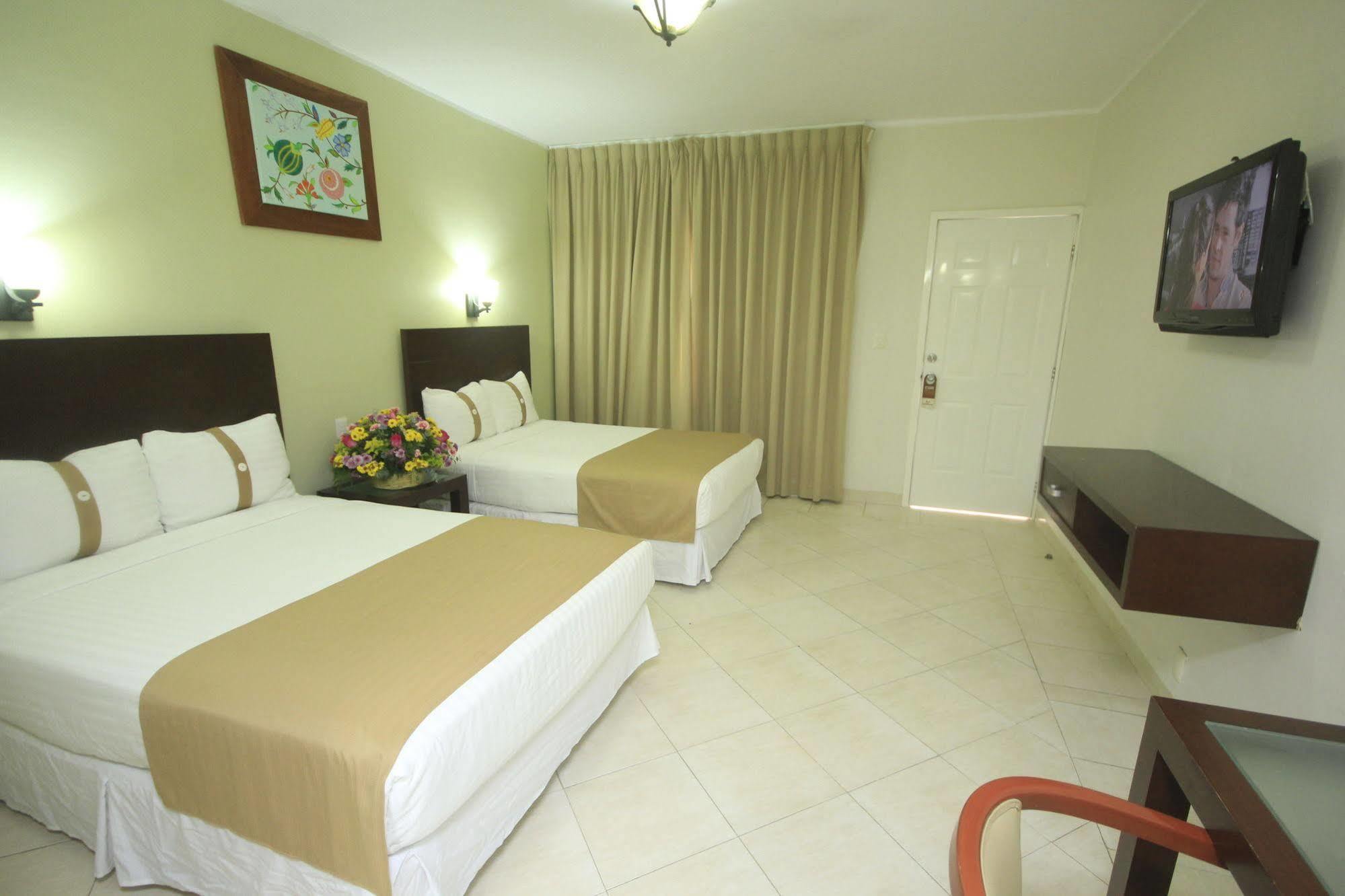 Hotel Casa Blanca Chetumal Kültér fotó